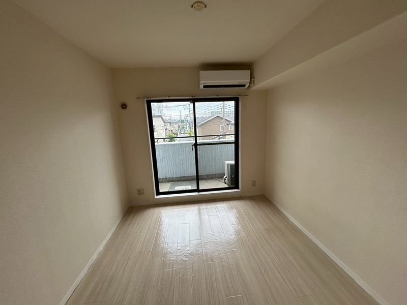 メゾン・ド・ビザール リビング