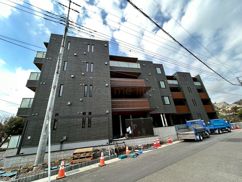 ウィズプラス大船 405号室 外観