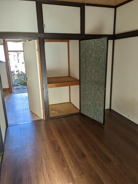 テラス綾瀬 リビング