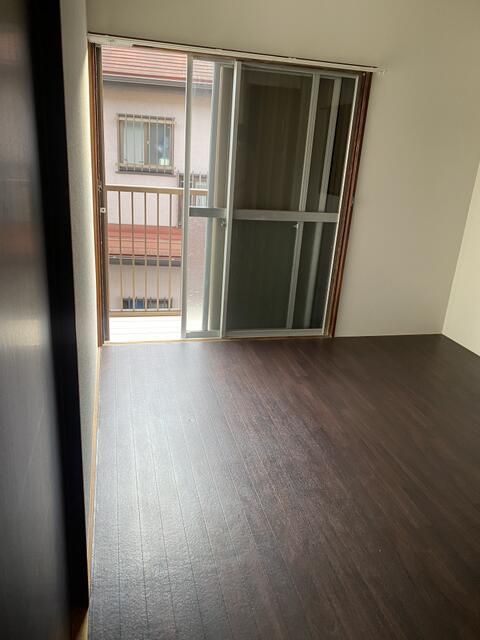 中海岸２丁目鈴木貸家 ベッドルーム