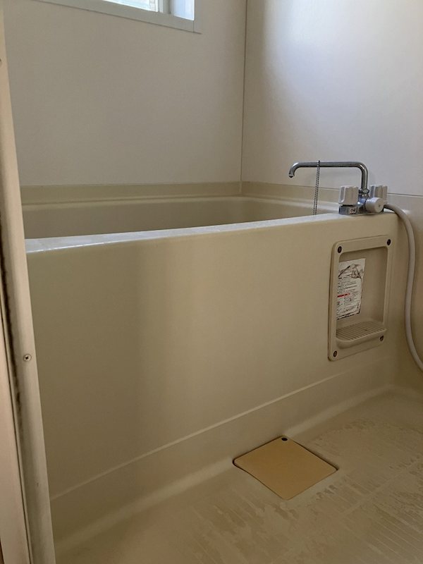 パリス 風呂画像