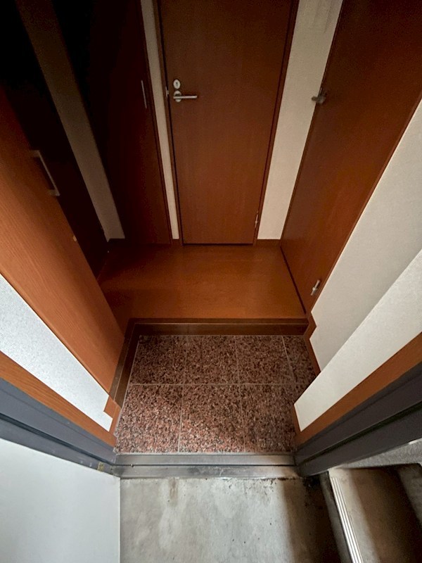 グランドエリスⅠ 玄関