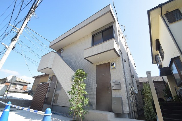 ＡＺＵＬ七里 102号室 外観