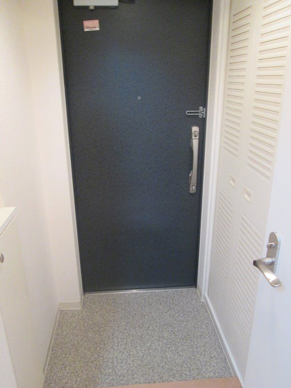 KDXレジデンス湘南台 玄関