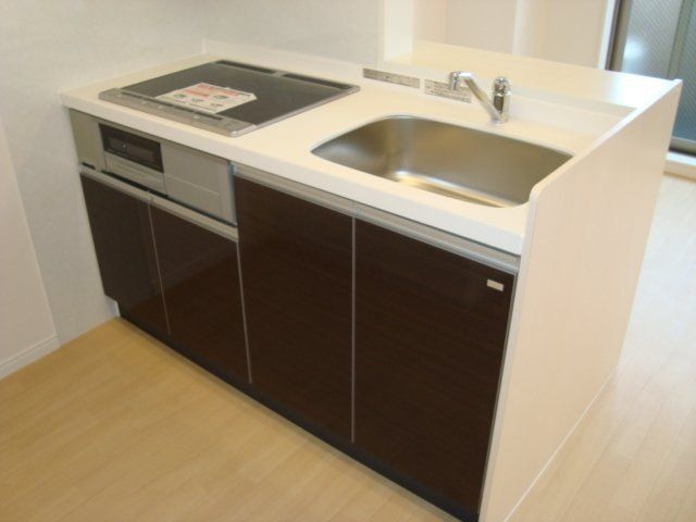 レフィナードＮ．Ｋ キッチン