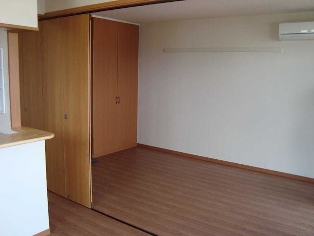 スカイヒルズ リビング