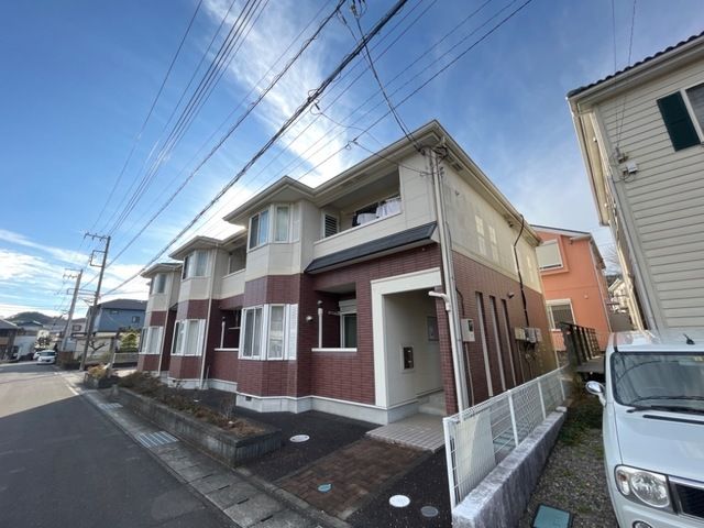 白鷺 (しらさぎ) 201号室 外観