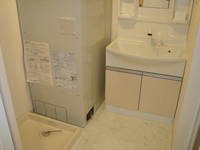 レフィナードＮ．Ｋ その他2