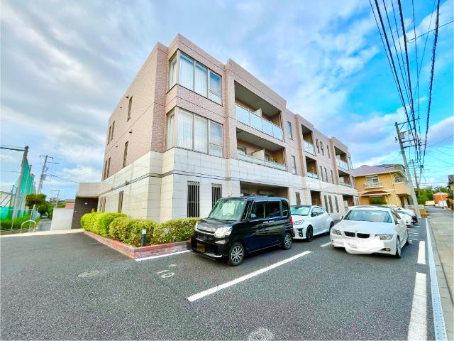 グランドパレス 外観