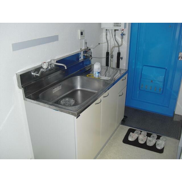 リバーサイドＭＩＹＡＺＡＫＩ キッチン