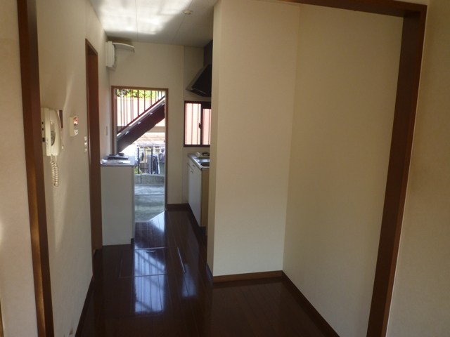 ミキハウス3 玄関