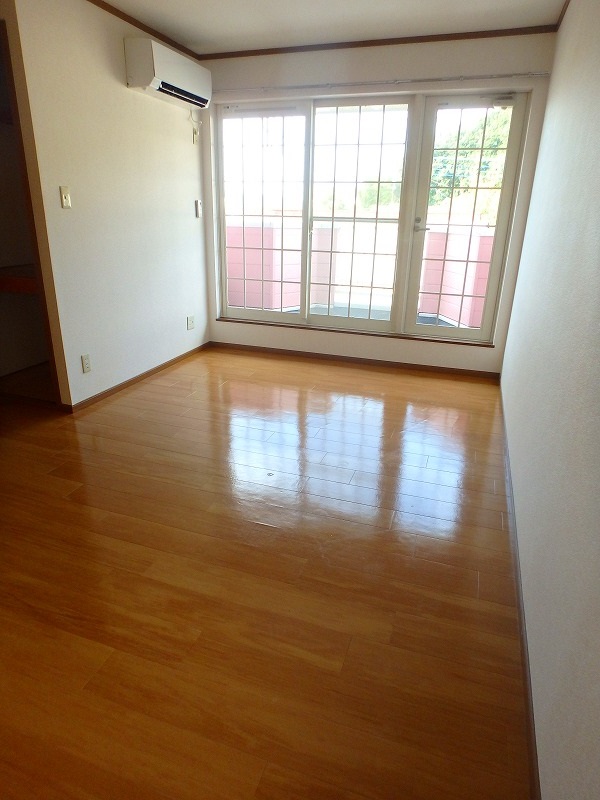 ア・ラ・モード リビング