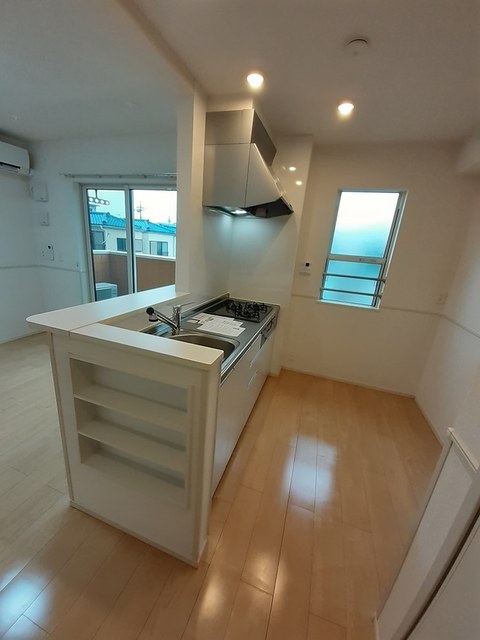 メゾンＫ・桜坂 キッチン