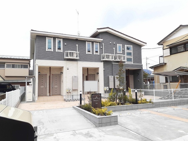 シャン ジェルメ・アイ 103号室 外観