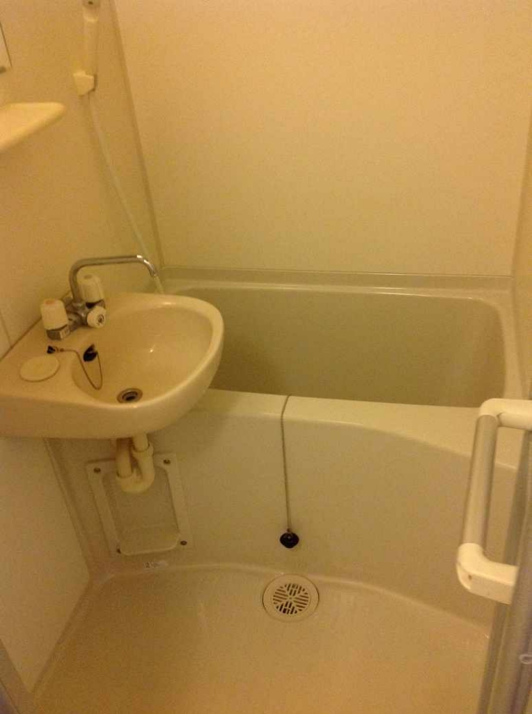 レオパレス湘南クオーレ 風呂画像