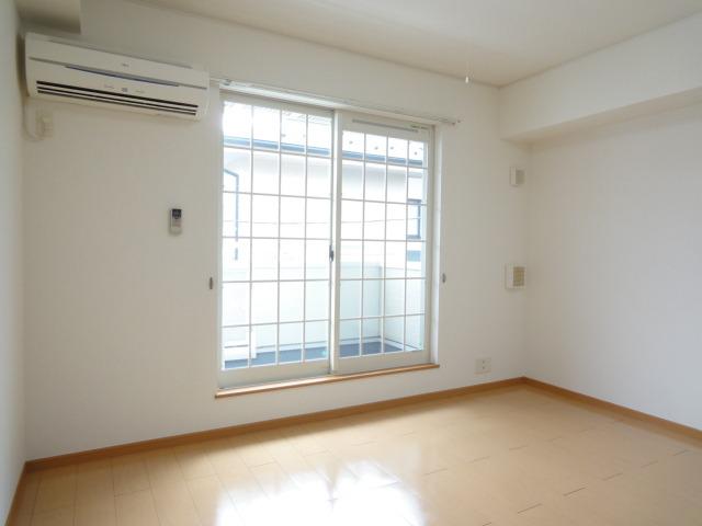 クリエンテ リビング