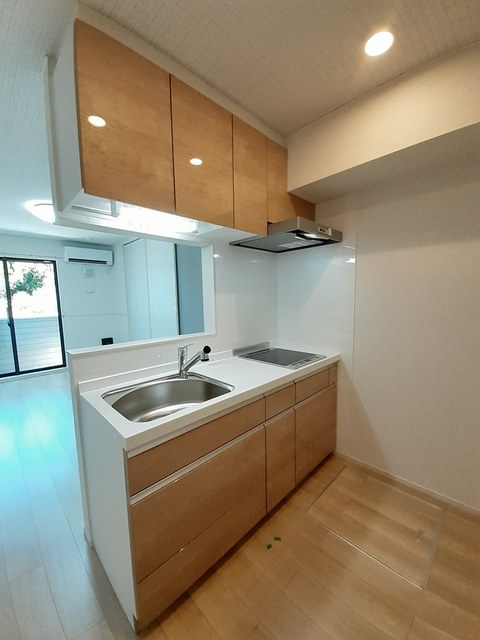 トゥット　フェリーチェ　湘南Ⅴ キッチン