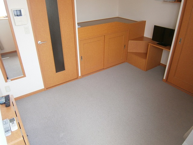 レオパレスＹＯＳＨＩＤＡ リビング