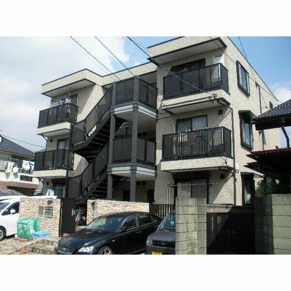 エグゼ湘南 302号室 外観