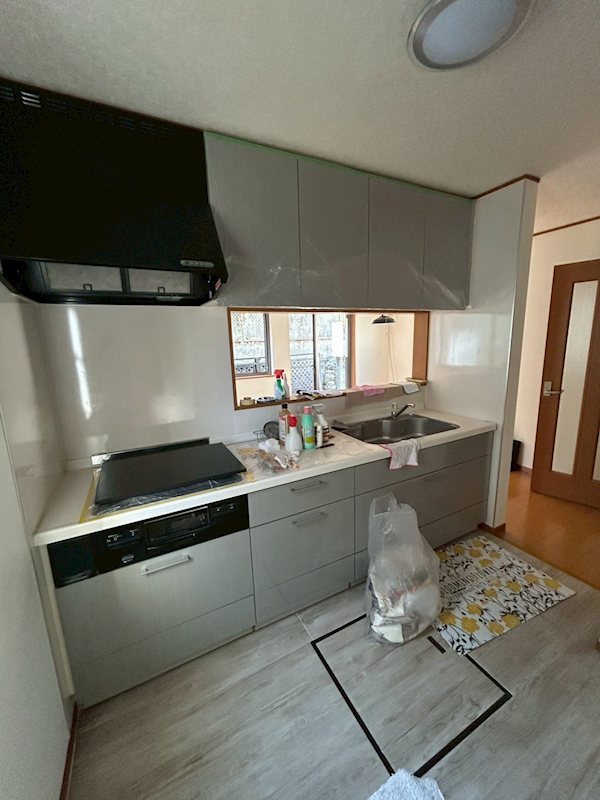 城山戸建 キッチン