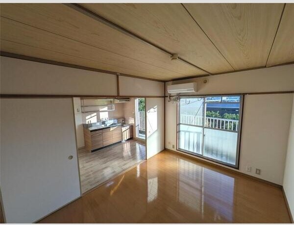 興津ハイツ リビング