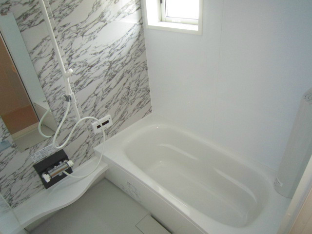 スカイハイム 風呂画像