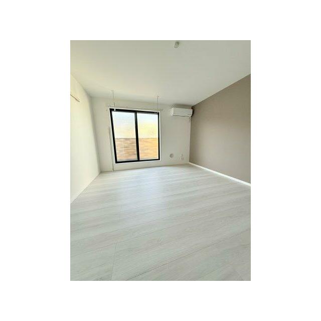 ベイルームプレミア湘南台 リビング