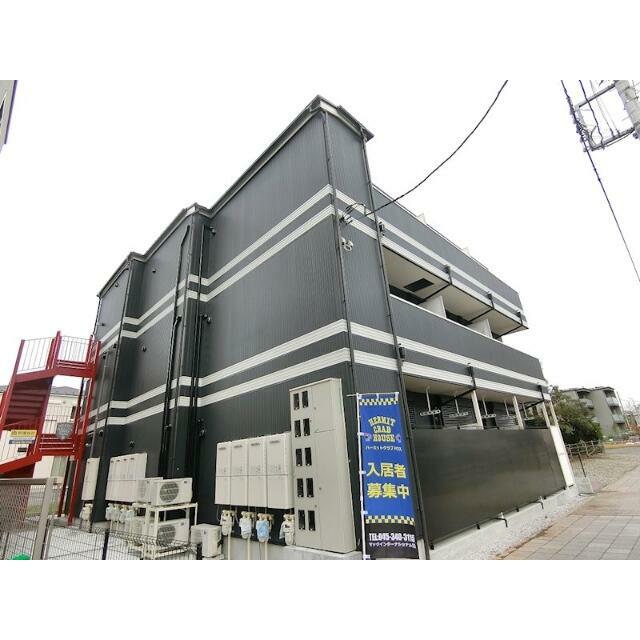 ハーミットクラブハウストゥギャザー本郷台 301号室 外観