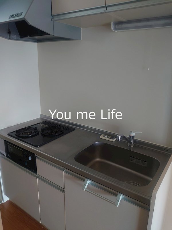 リバーサイド　イズミ キッチン