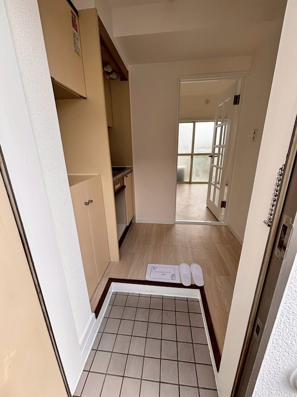 ジュネパレス茅ヶ崎第６ 玄関