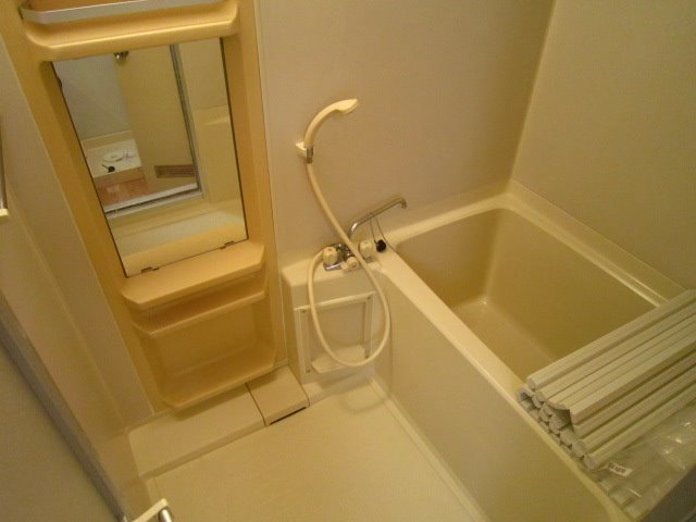 リブェールハイツＡ 風呂画像