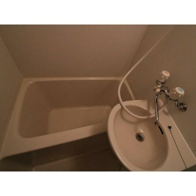 アムール子合際 風呂画像