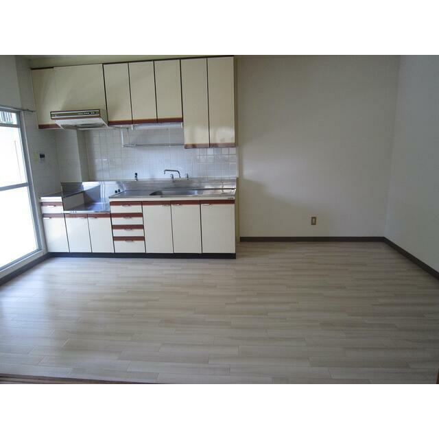 プレミー旭町 キッチン