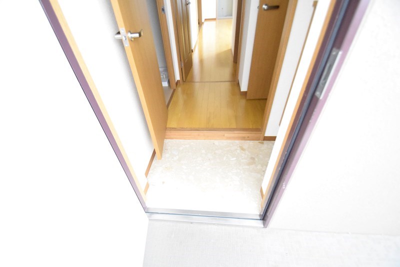 サン・パーシモン 玄関