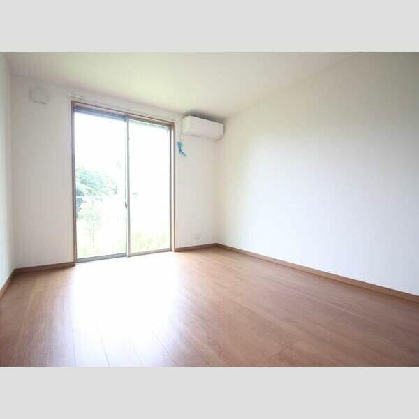 ラヴィータ２号 リビング