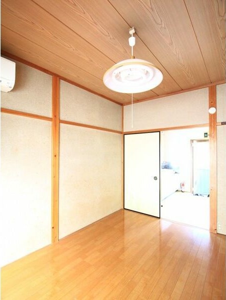 コーポオカベA リビング