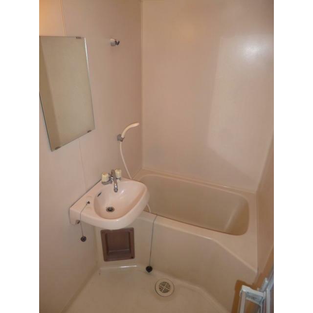 アアロット　アパートメント 風呂画像