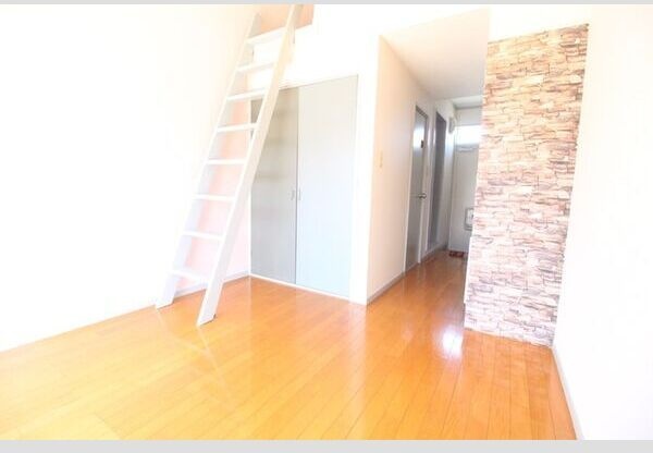 Checkerberry(西) リビング