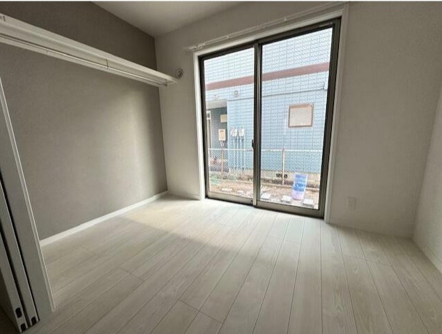 ひなたと春風のラテ リビング