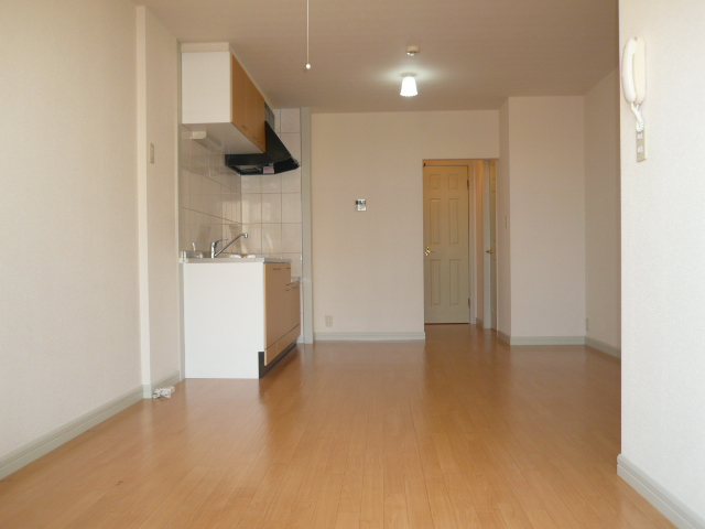 プレッソ　ヴィアーレ リビング