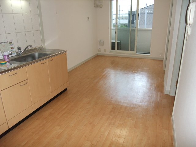 プレッソ　ヴィアーレ リビング