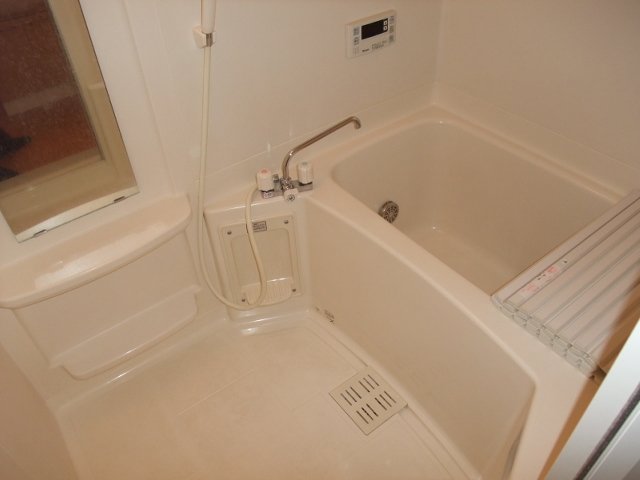 プレッソ　ヴィアーレ 風呂画像