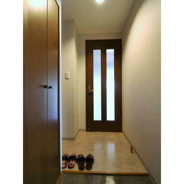 リバーシティ中山Ｂ棟 玄関