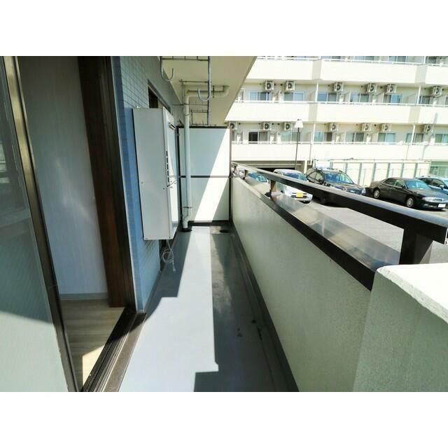 リバーシティ中山Ｂ棟 ベランダ