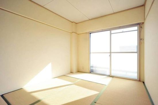 ビレッジハウス三田1号棟 ベッドルーム