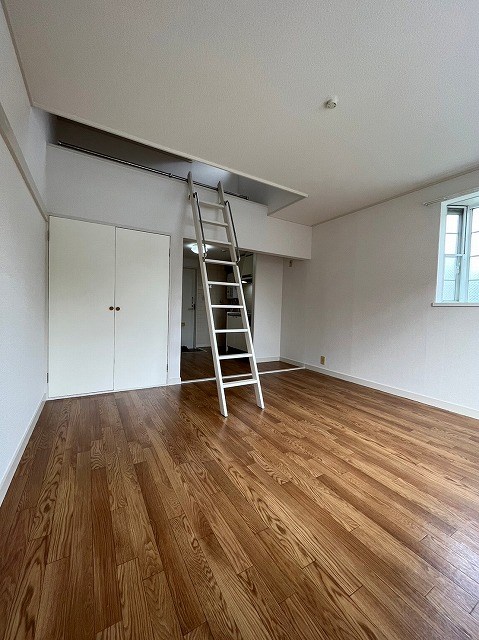 エステート辻堂Ⅱ  リビング