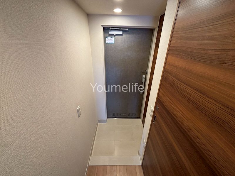 エアヒルズ藤沢 玄関