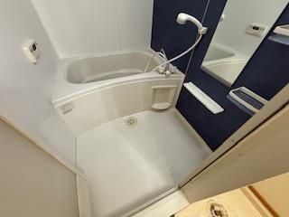 オ・ヴァーグ 風呂画像