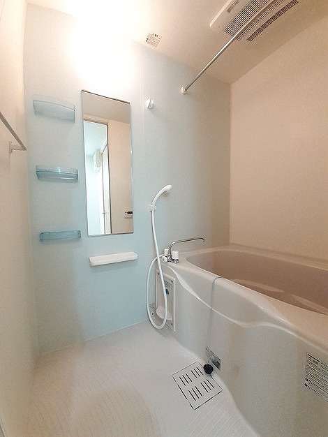 クレメント湘南 風呂画像