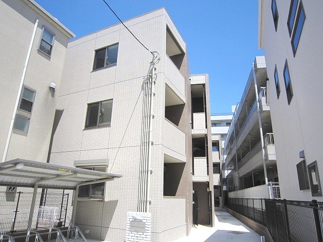 マロン レジデンス 102号室 外観